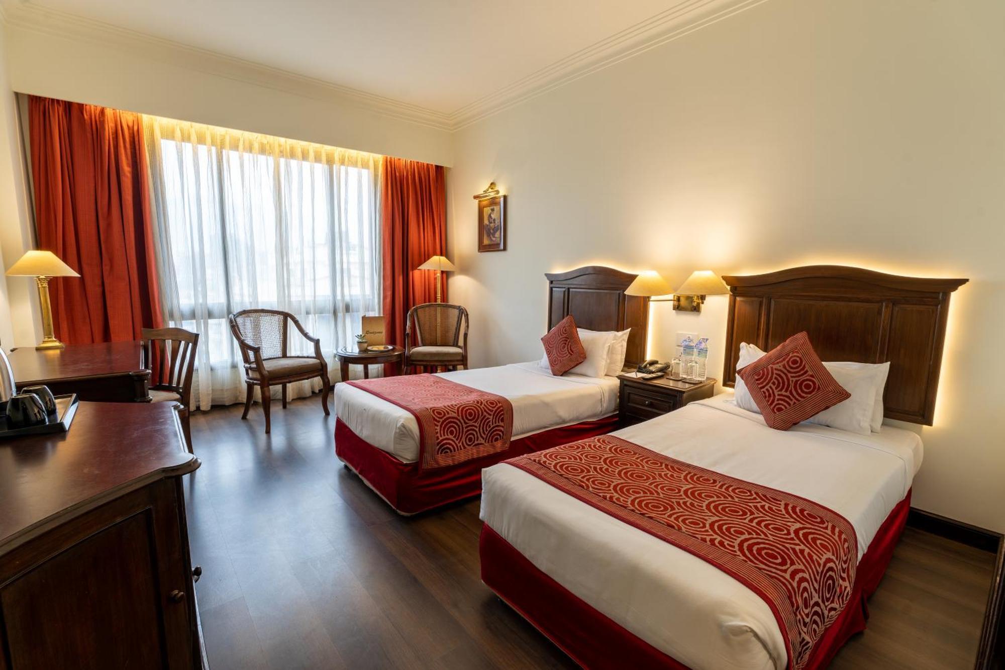 Grand Hotel Katmandu Eksteriør billede