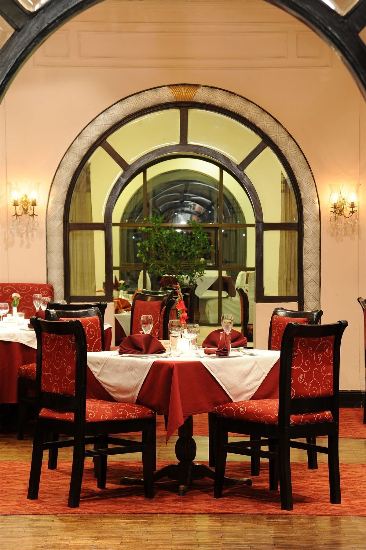 Grand Hotel Katmandu Eksteriør billede