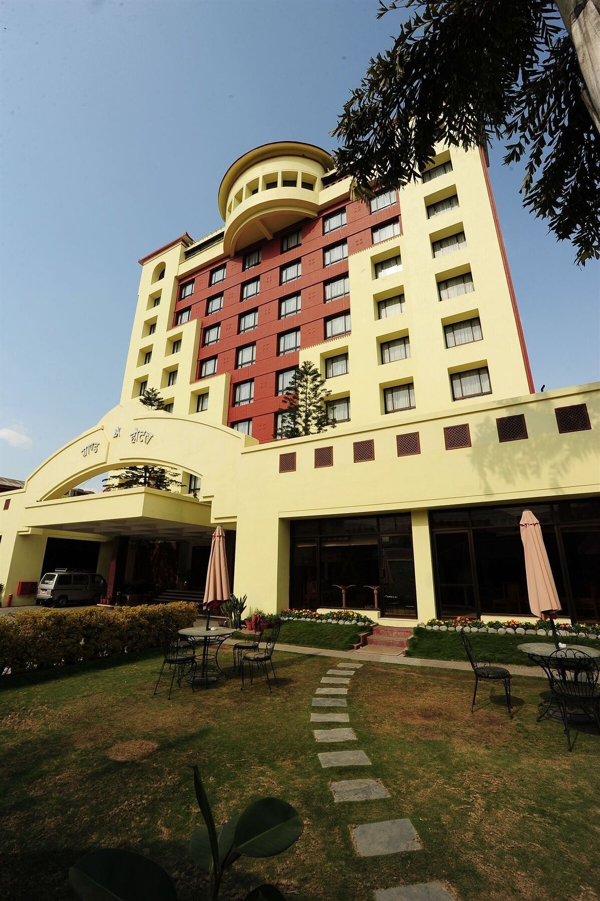 Grand Hotel Katmandu Eksteriør billede
